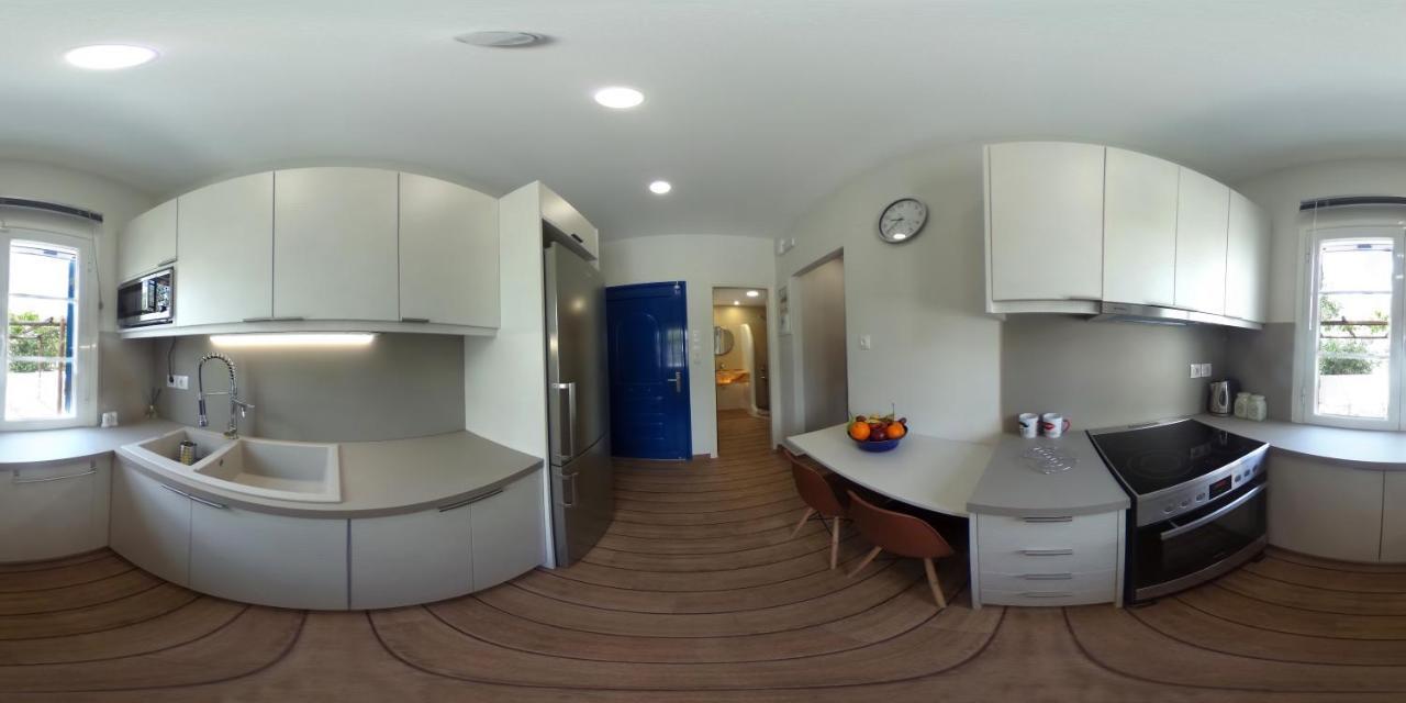 Deck1Syros Premium Apartments Vari  Exterior photo